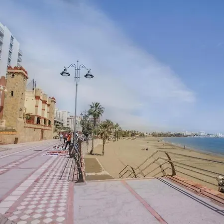 Con Vistas Al Mar Y Parking Privado Incluido Lägenhet Benalmádena