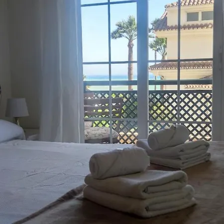 Con Vistas Al Mar Y Parking Privado Incluido